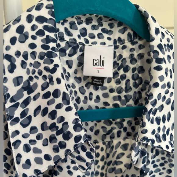 Cabi Catwalk top- small - Picture 4 of 7
